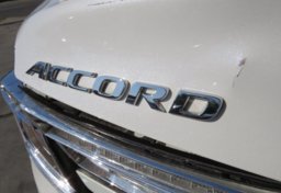 2019 Honda Accord Sedan - Image 19