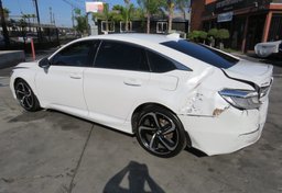 2019 Honda Accord Sedan - Image 6