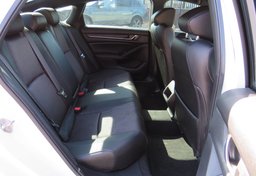 2019 Honda Accord Sedan - Image 29