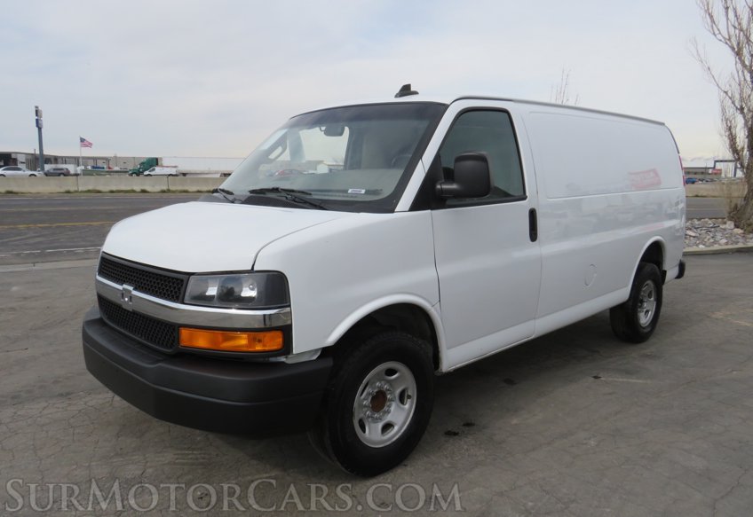 2020 Chevrolet Express Cargo Van - Image 3