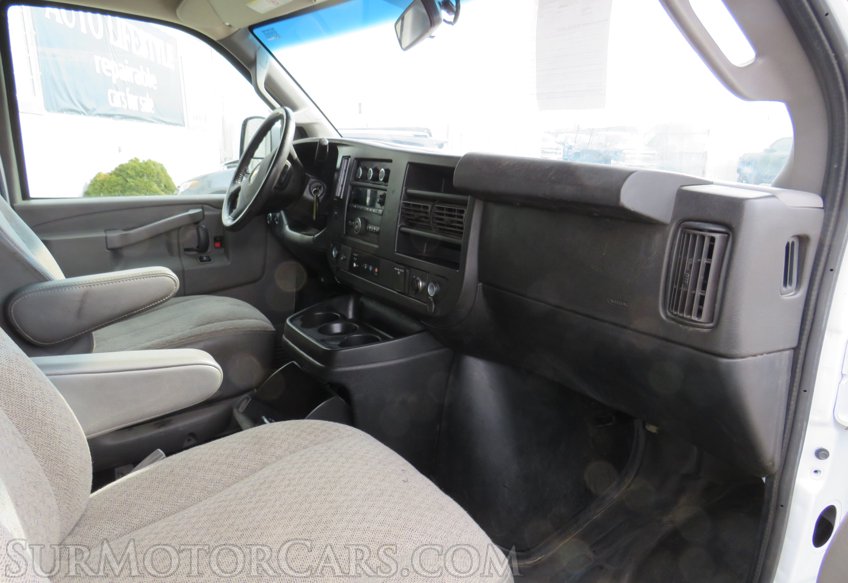 2020 Chevrolet Express Cargo Van - Image 27