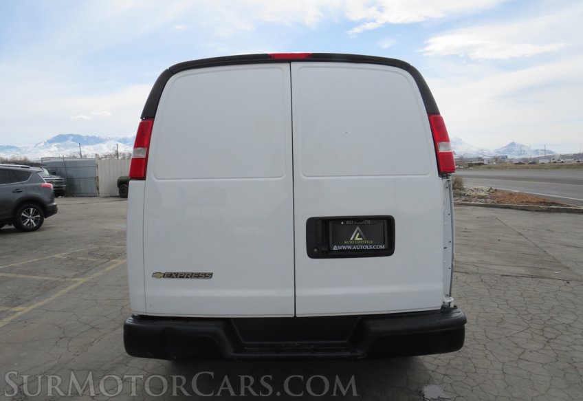 2020 Chevrolet Express Cargo Van - Image 13