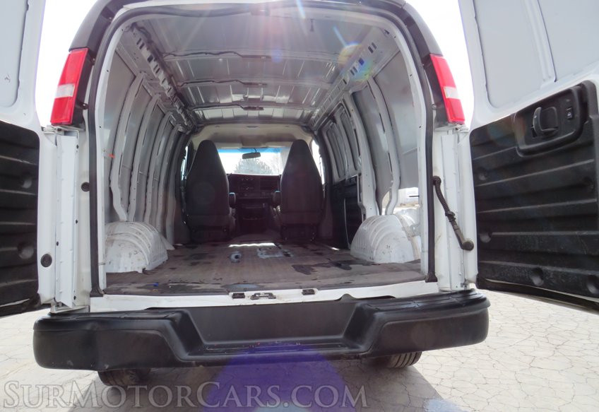 2020 Chevrolet Express Cargo Van - Image 31