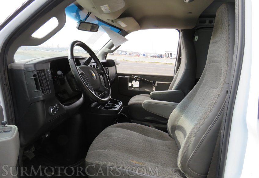 2020 Chevrolet Express Cargo Van - Image 28