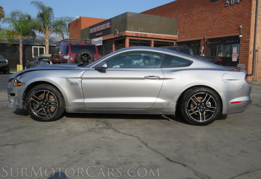 2020 Ford Mustang - Image 11