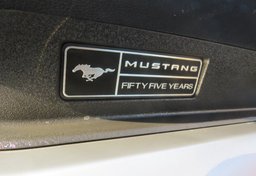 2020 Ford Mustang - Image 38