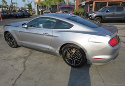 2020 Ford Mustang - Image 5