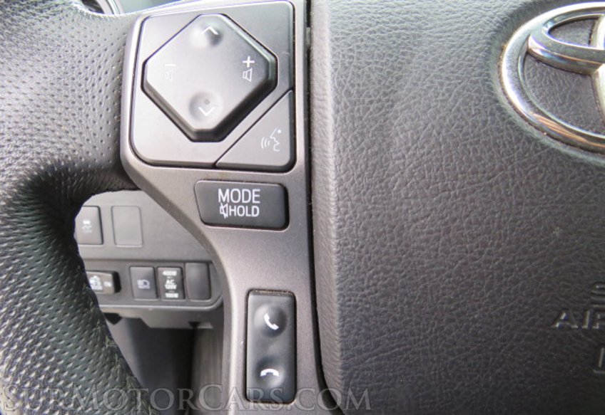 2021 Toyota Tacoma 4WD - Image 43