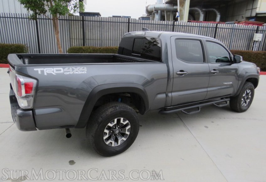 2021 Toyota Tacoma 4WD - Image 12