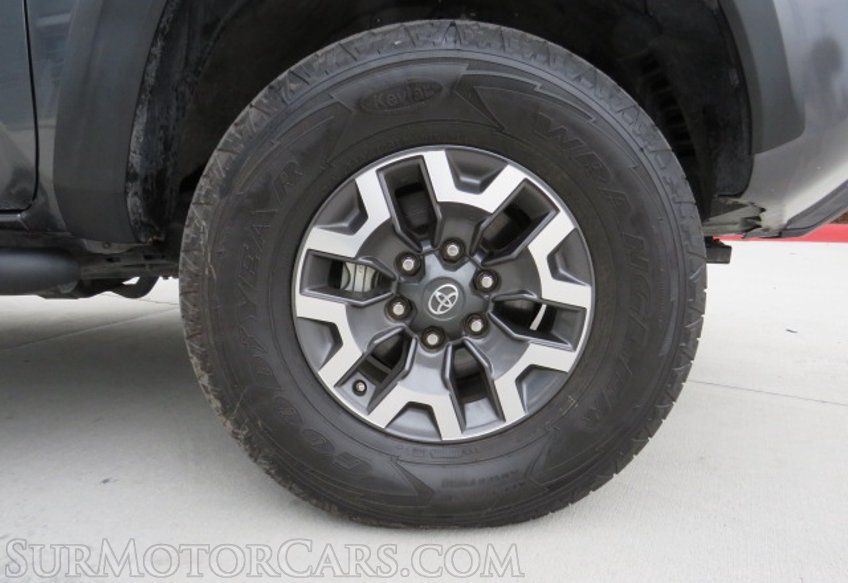 2021 Toyota Tacoma 4WD - Image 19