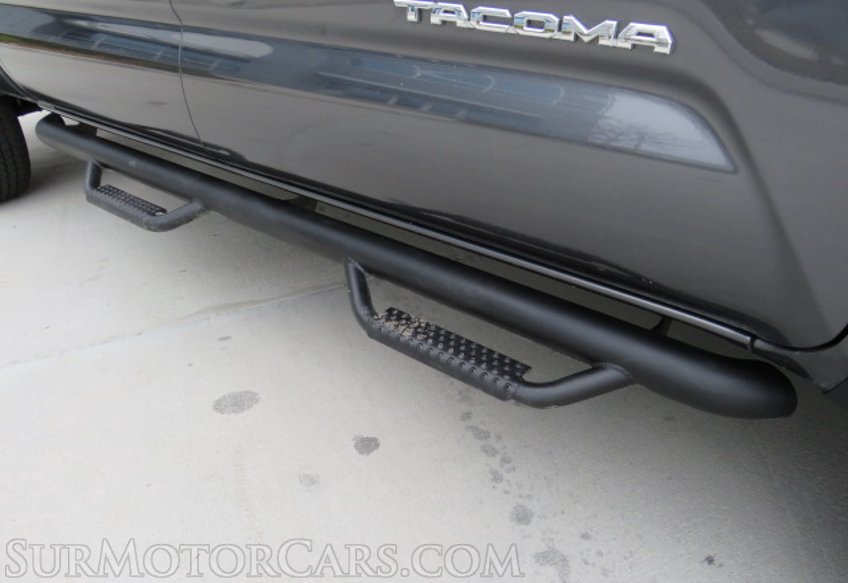 2021 Toyota Tacoma 4WD - Image 17