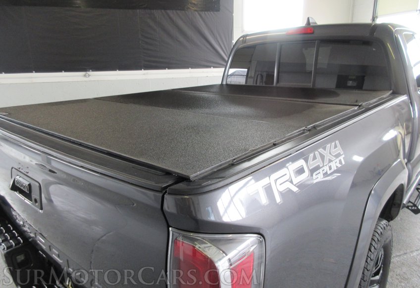 2021 Toyota Tacoma - Image 16
