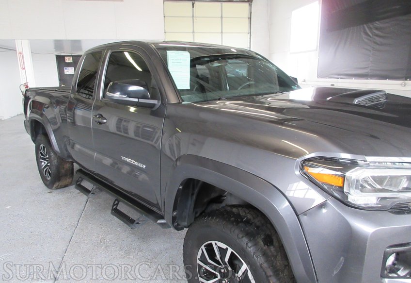 2021 Toyota Tacoma - Image 14