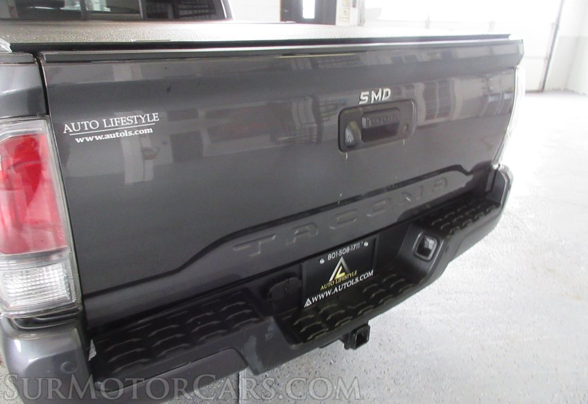 2021 Toyota Tacoma - Image 31