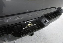 2021 Toyota Tacoma - Image 30