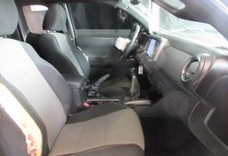 2021 Toyota Tacoma - Image 36