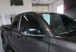 2021 Toyota Tacoma - Image 18