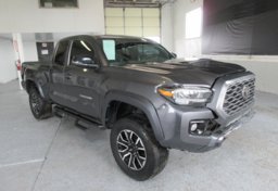 2021 Toyota Tacoma - Image 5