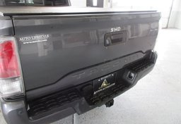 2021 Toyota Tacoma - Image 31