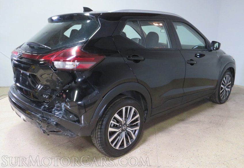 2021 Nissan Kicks - Image 5