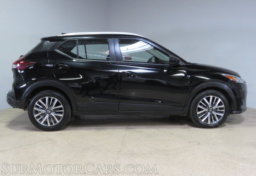 2021 Nissan Kicks - Image 10