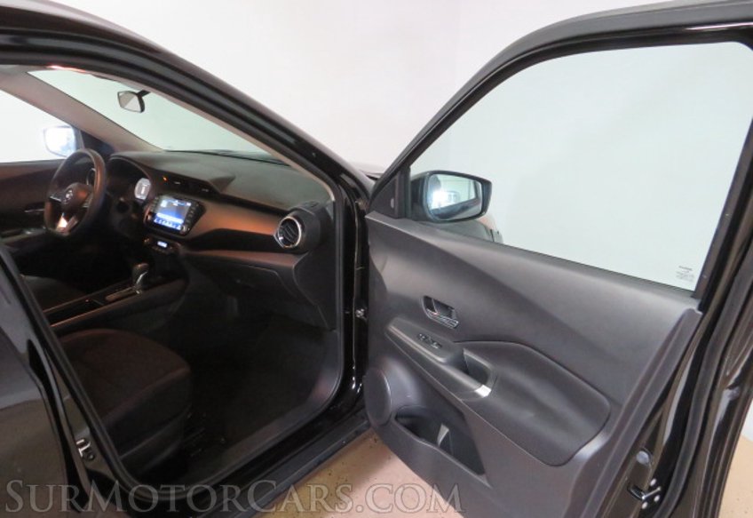 2021 Nissan Kicks - Image 22