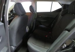 2021 Nissan Kicks - Image 28