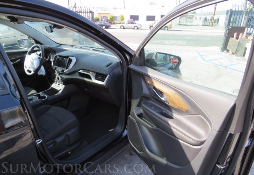 2020 GMC Terrain - Image 21