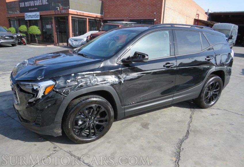 2020 GMC Terrain - Image 2