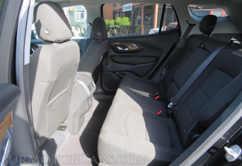 2020 GMC Terrain - Image 30