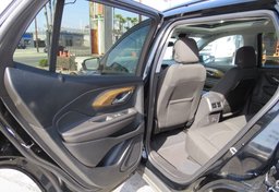 2020 GMC Terrain - Image 22