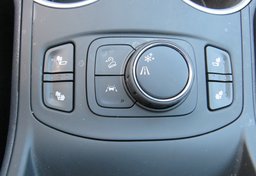2020 GMC Terrain - Image 44