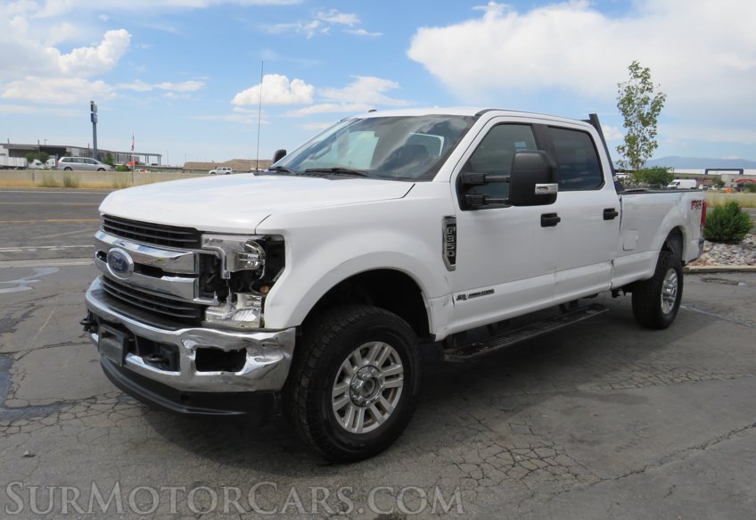 2019 Ford Super Duty F-350 SRW - Image 2