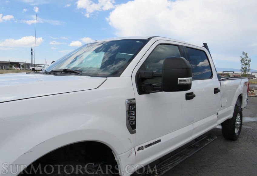 2019 Ford Super Duty F-350 SRW - Image 13