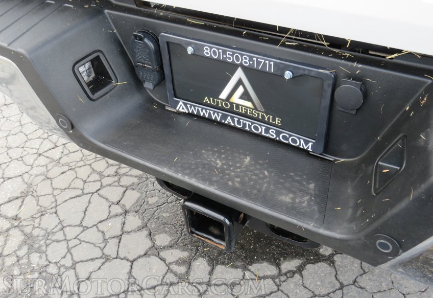 2019 Ford Super Duty F-350 SRW - Image 25