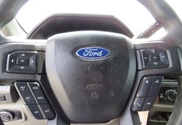 2019 Ford Super Duty F-350 SRW - Image 35