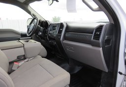 2019 Ford Super Duty F-350 SRW - Image 26