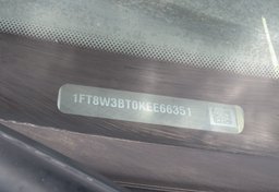 2019 Ford Super Duty F-350 SRW - Image 65