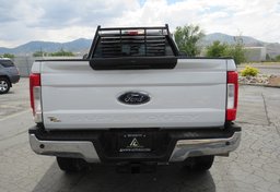 2019 Ford Super Duty F-350 SRW - Image 12