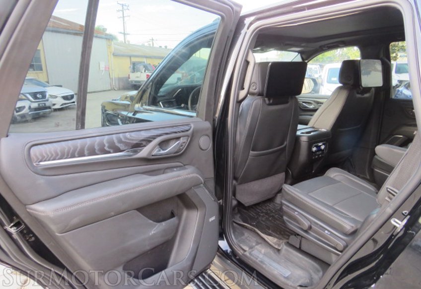 2023 GMC Yukon - Image 26