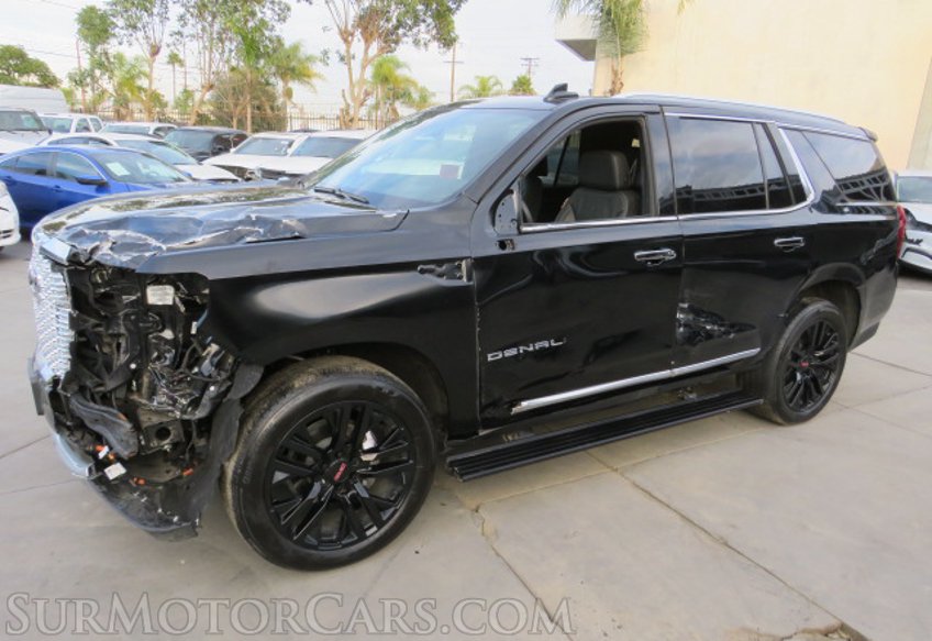 2023 GMC Yukon - Image 2