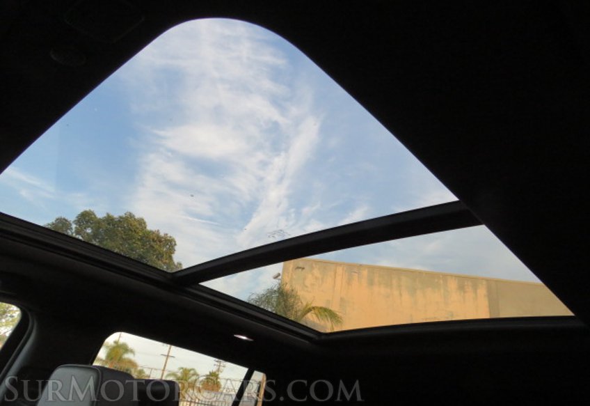 2023 GMC Yukon - Image 28