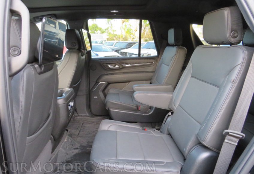 2023 GMC Yukon - Image 32