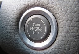 2023 GMC Yukon - Image 45