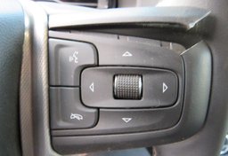 2023 GMC Yukon - Image 41