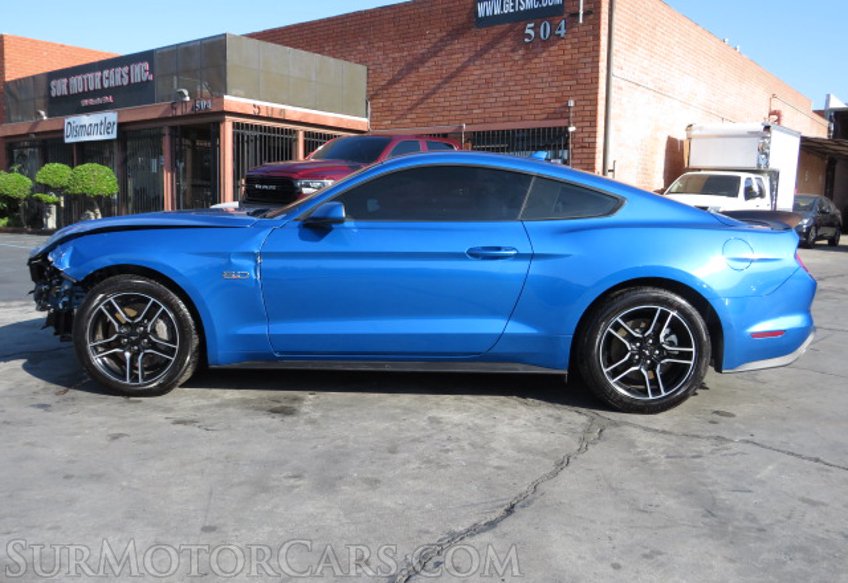 2020 Ford Mustang - Image 5