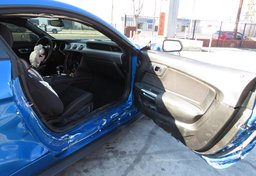 2020 Ford Mustang - Image 42