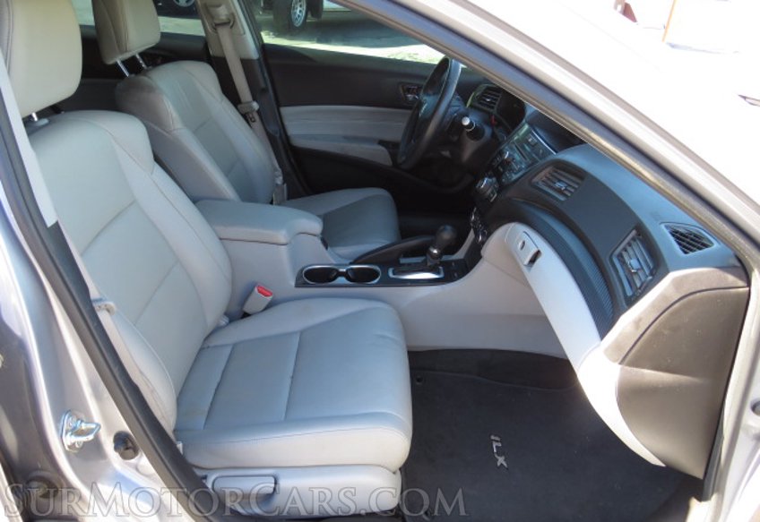 2016 Acura ILX - Image 22