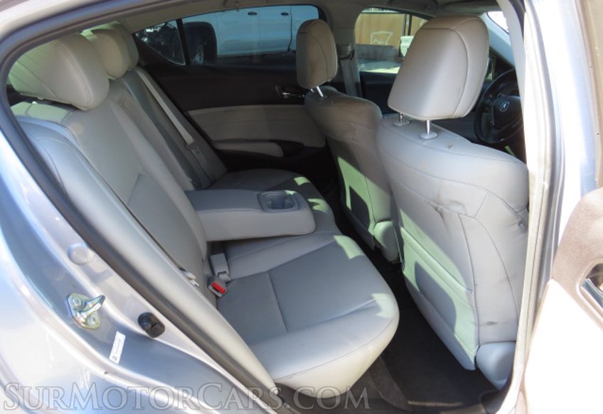 2016 Acura ILX - Image 28