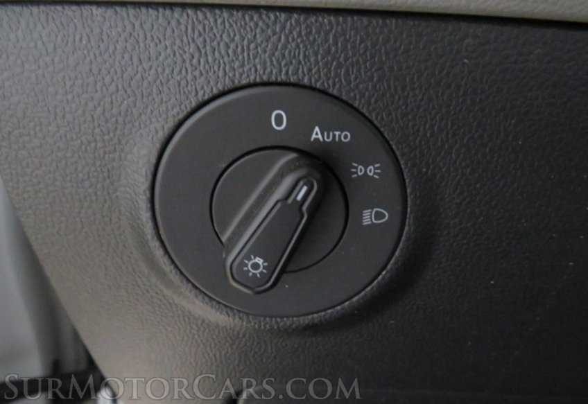 2023 Volkswagen Taos - Image 36